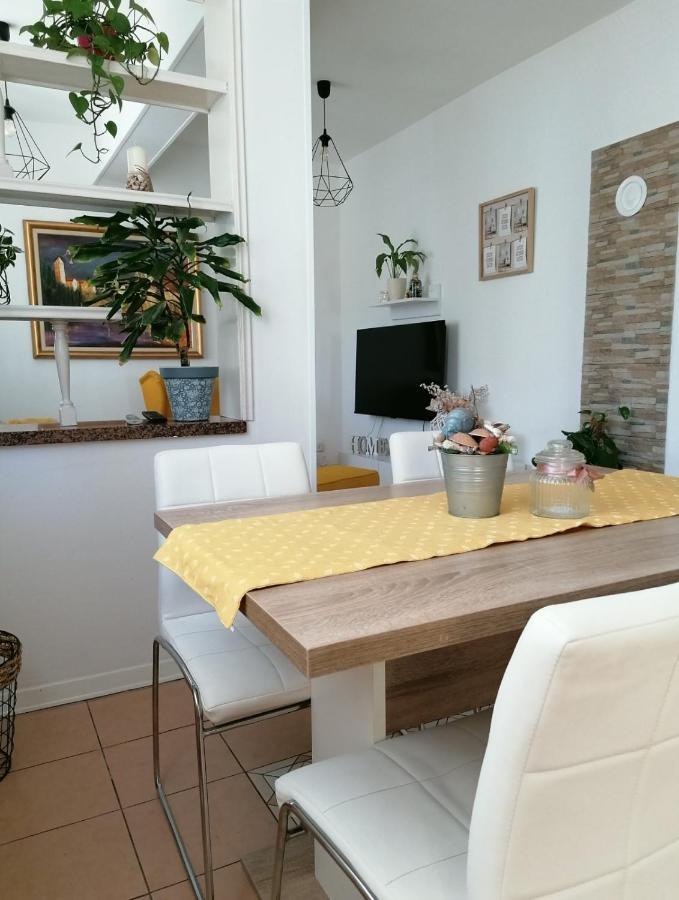 Apartmani B&S Barbat na Rabu Exterior photo