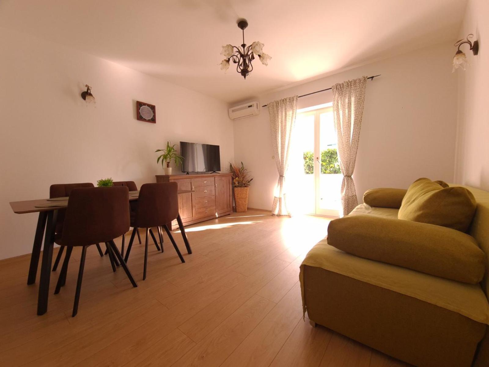 Apartmani B&S Barbat na Rabu Exterior photo
