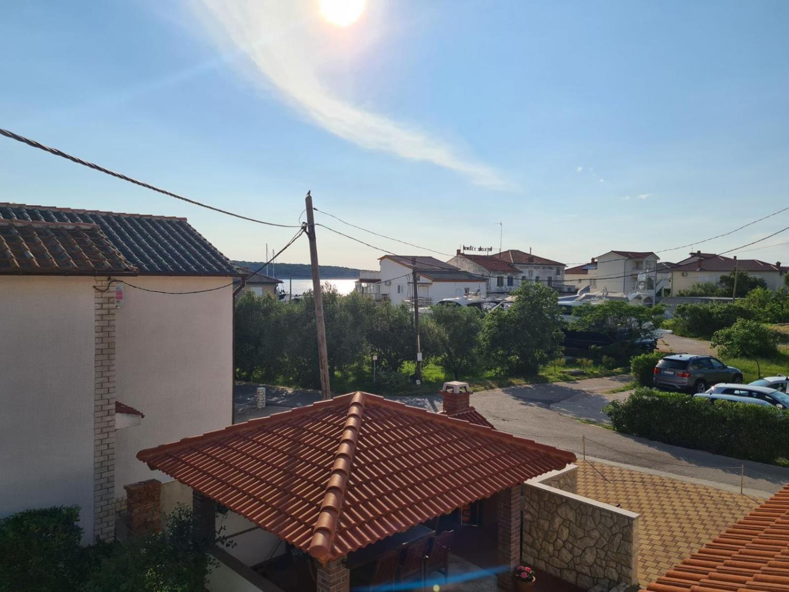 Apartmani B&S Barbat na Rabu Exterior photo